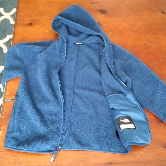 Northface fleece hooded jacket - Picture 2 of 3